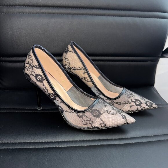 Women’s Heels 8 - Picture 6 of 7